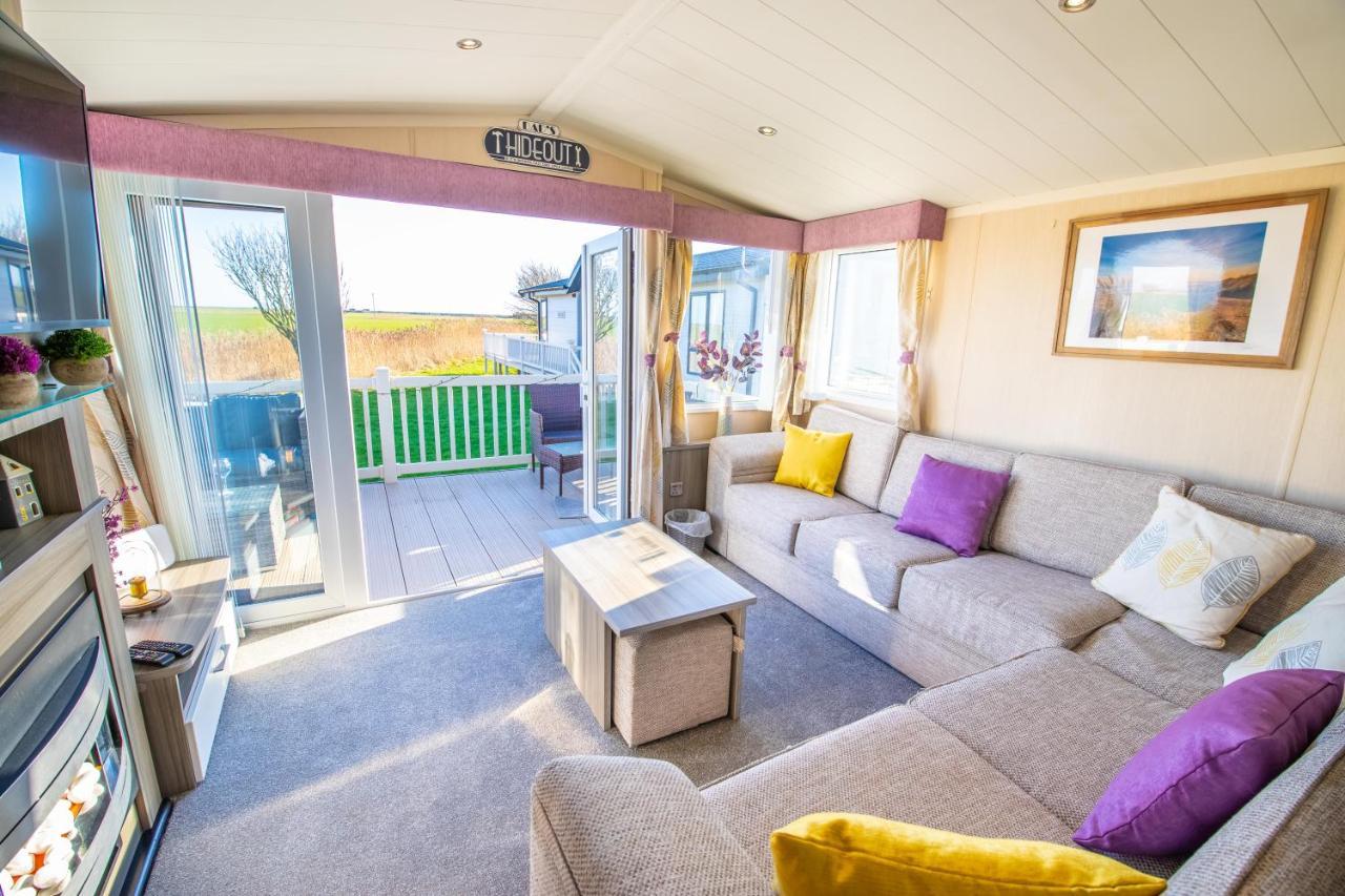 Sea 'N' Stars Platinum Plus Holiday Home With Views, Free Wifi And Netflix Camber 외부 사진