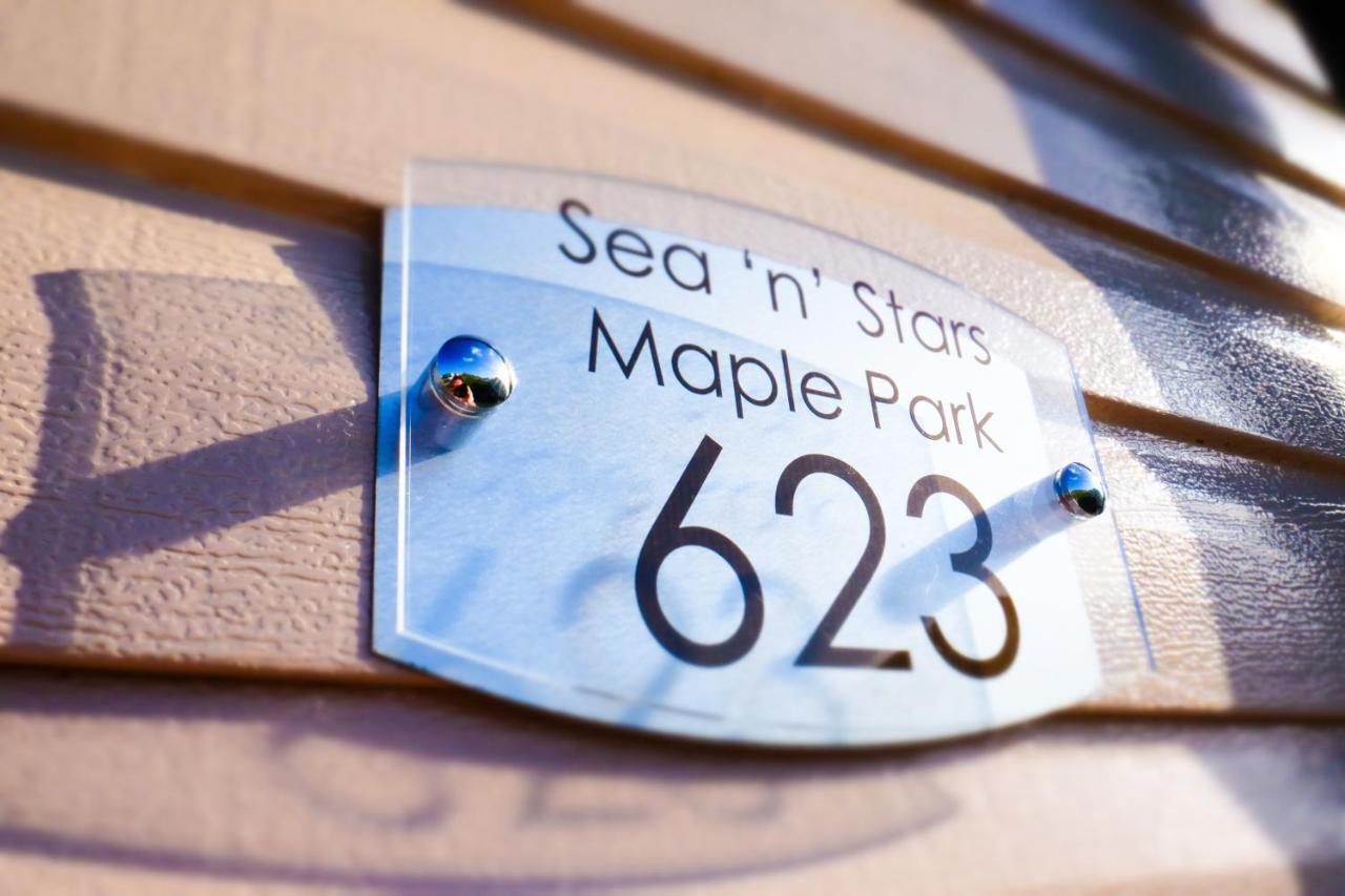 Sea 'N' Stars Platinum Plus Holiday Home With Views, Free Wifi And Netflix Camber 외부 사진